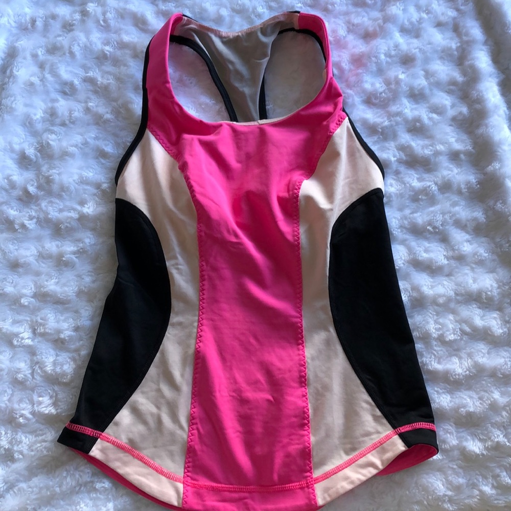 🌺 Lululemon Top 🌺